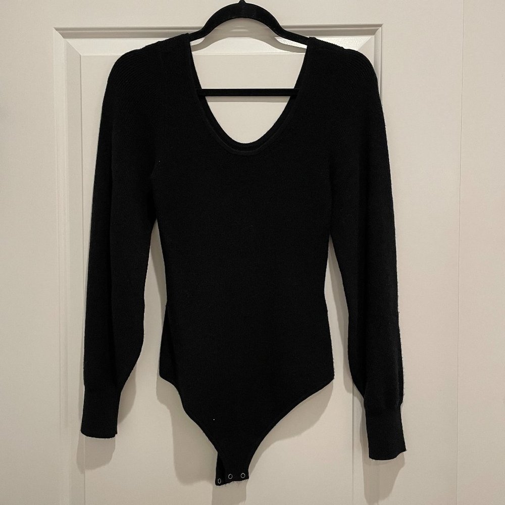 Abercrombie & Fitch Scoopneck Knit Bodysuit
